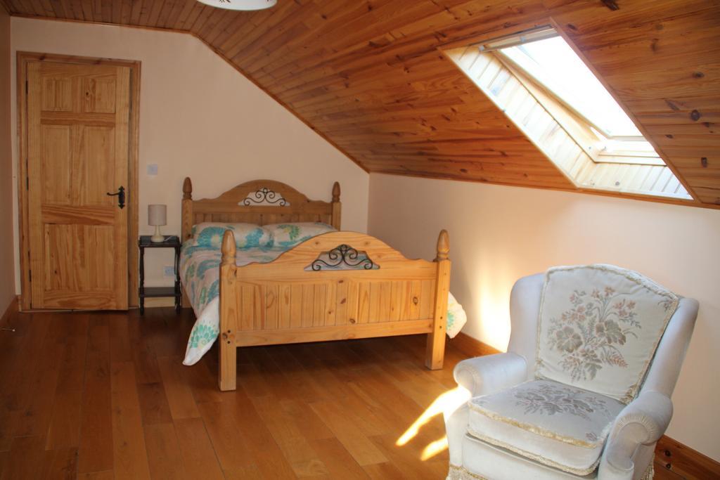 Woodview House Bed And Breakfast Баллинроб Номер фото