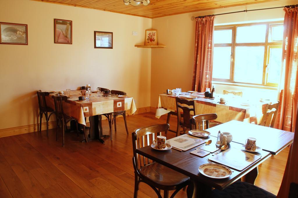 Woodview House Bed And Breakfast Баллинроб Экстерьер фото